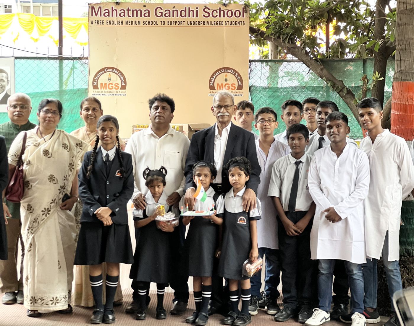 Group photo with school staff and students at Independence Day